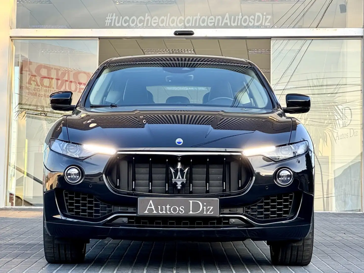 Maserati Levante 350 GranSport Aut. Blauw - 2