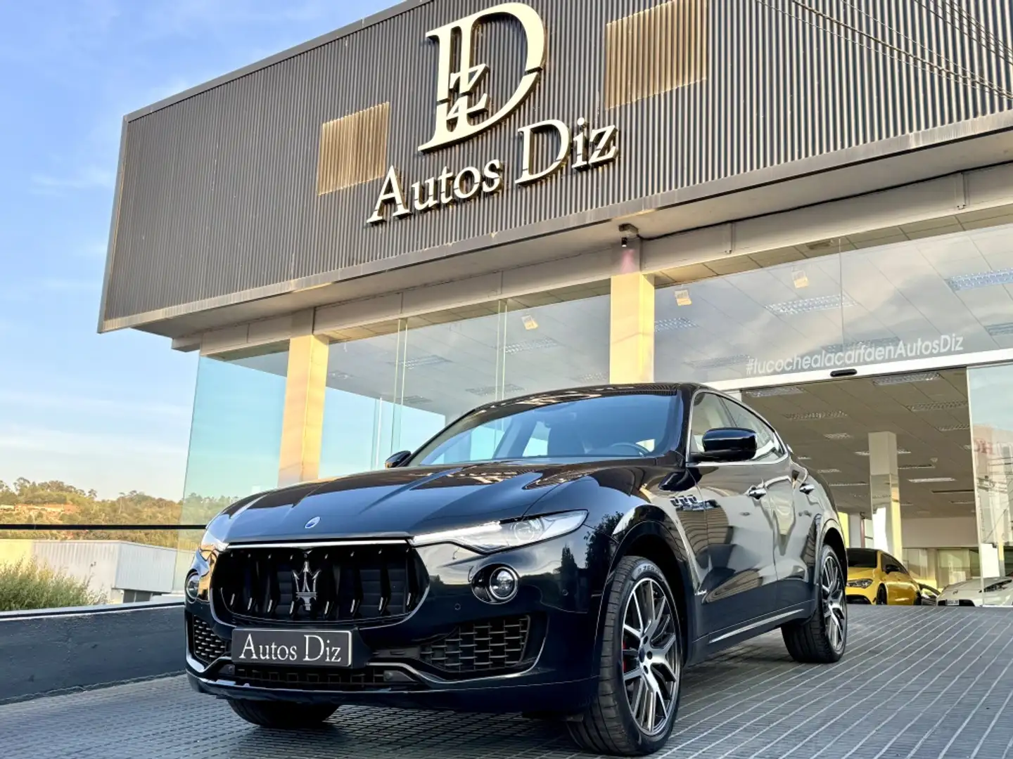 Maserati Levante 350 GranSport Aut. Blauw - 1