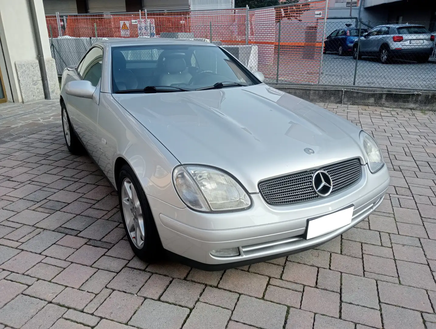 Mercedes-Benz SLK 200 2,0K 192cv *UNICOPROPRIETARIO+ASI* Silber - 2