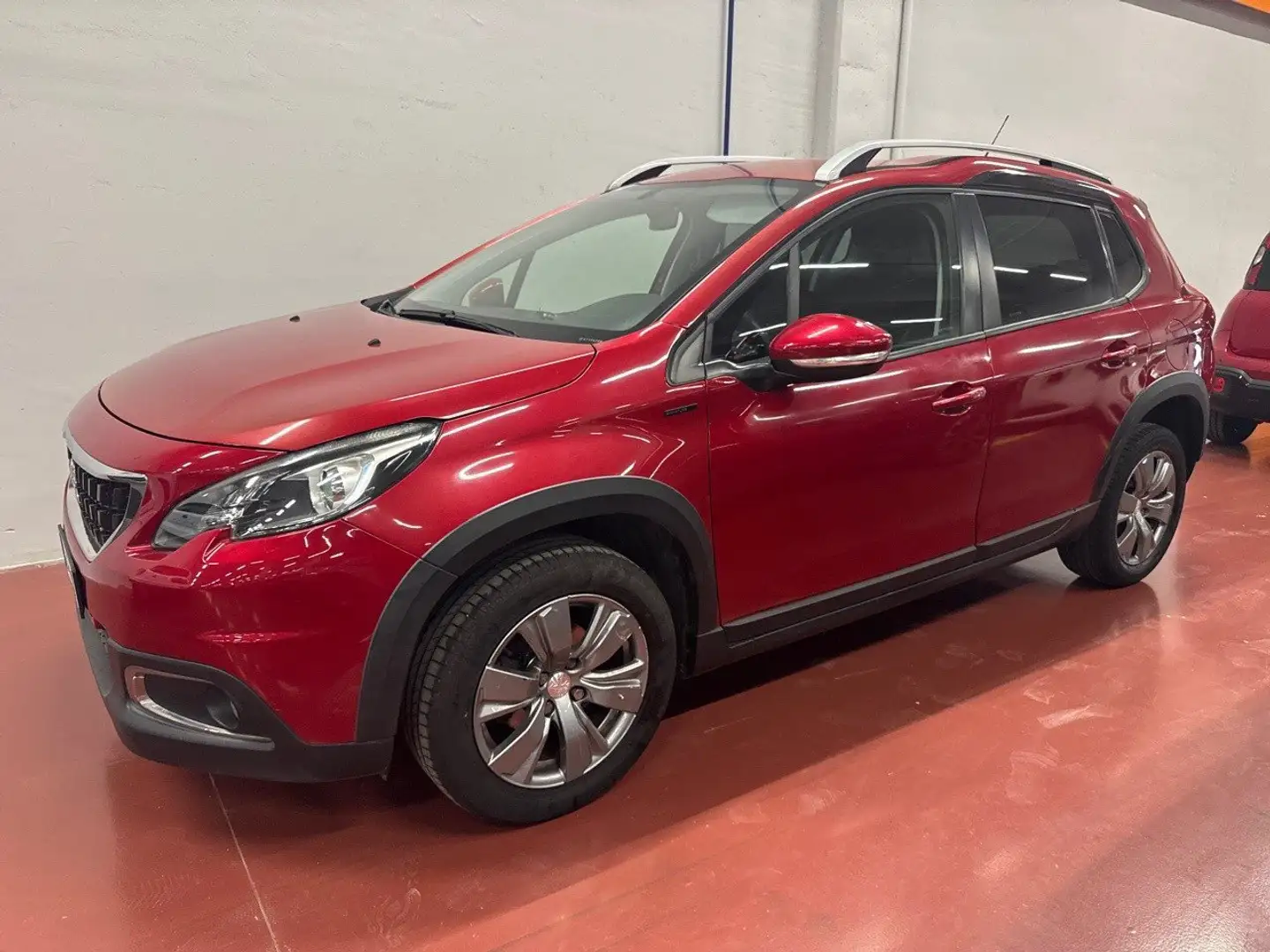Peugeot 2008 BlueHDi 100 Signature S/S Rot - 2