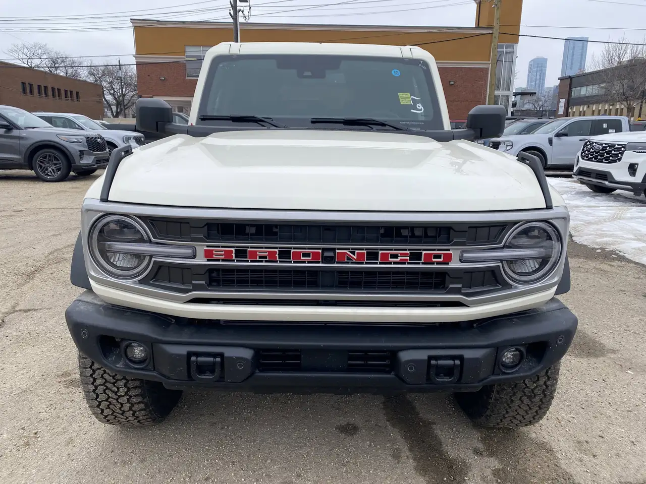 Ford Bronco снимка Ford Bronco