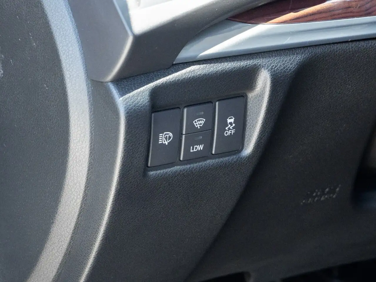 Acura MDX снимка Acura MDX