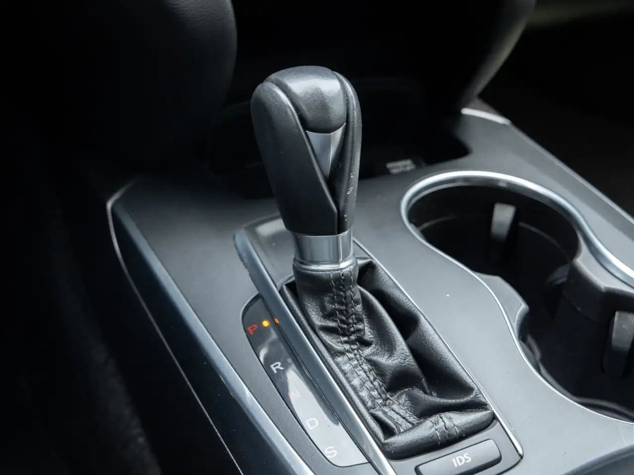 Acura MDX снимка Acura MDX