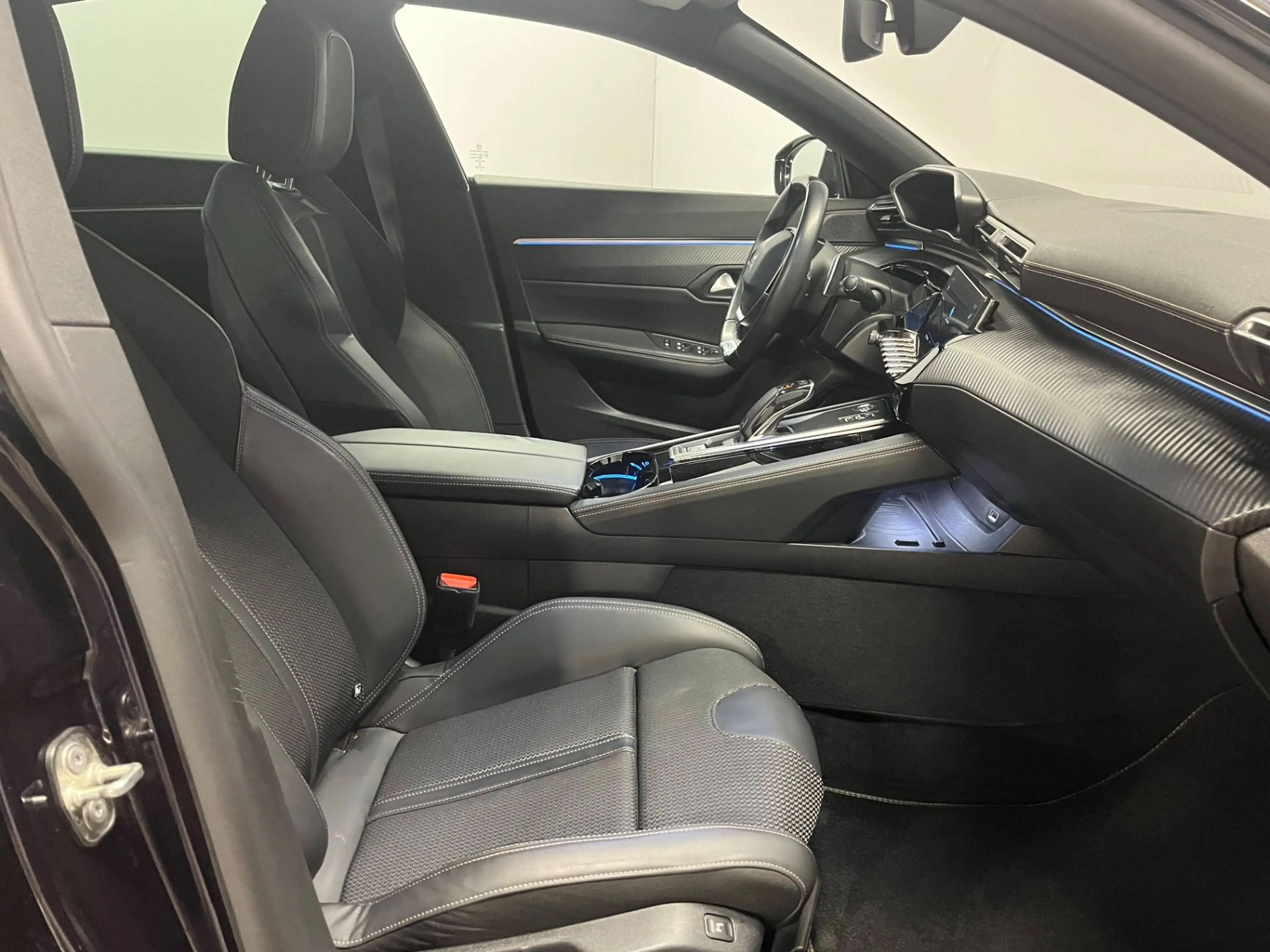 Peugeot 508 2,0 BlueHDi 160 EAT8 S ***GT-line*** — photo 15