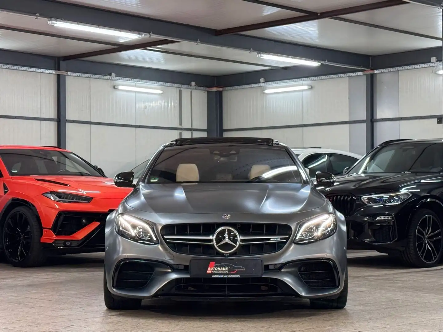 Mercedes-Benz E 63 AMG E 63S AMG 4M+ DESIGNO*PANO*BRMS*NGHT*STHZ*HUD*20 Gri - 2