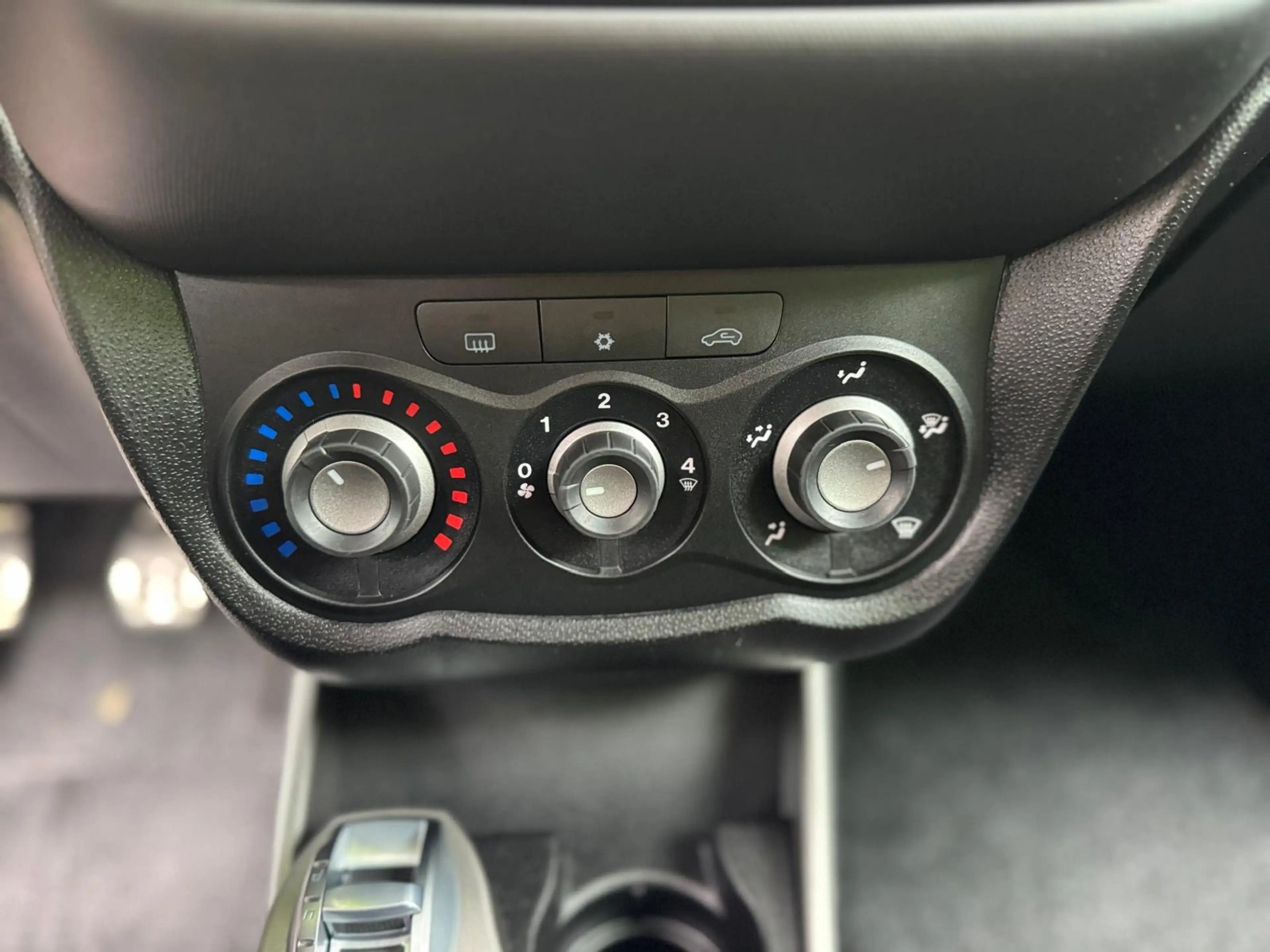 Alfa Romeo MiTo Mito 1.3 JTDM Turismo Klimaanlage Bluetooth — photo 13