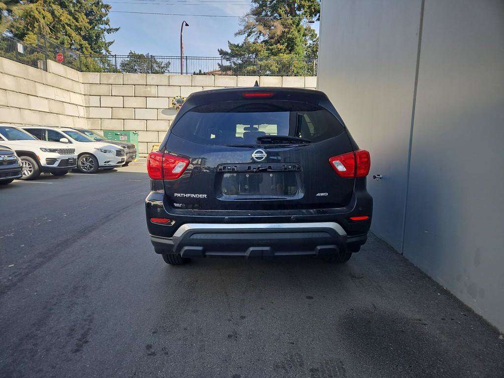 2019 Nissan Pathfinder SV Tech 4x4 | Locally Owned BC Vehicle! — снимка 1