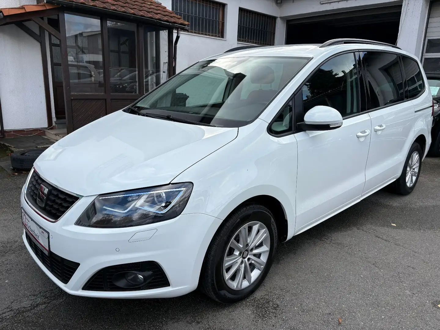 SEAT Alhambra 2.0 TDI DSG 7.SITZER AHK LEDER KAM NAVI Blanc - 1