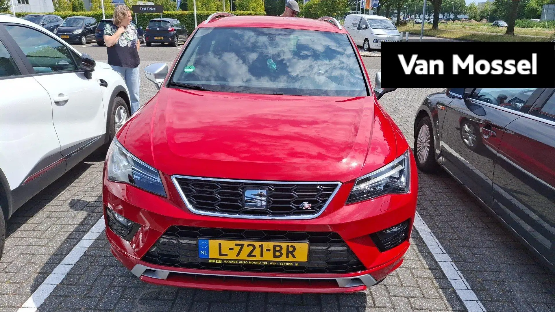 SEAT Ateca 2.0 TSI FR 4DRIVE Business Intense Black Rood - 1
