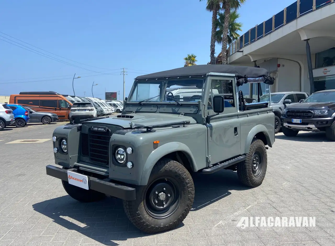 Land Rover Series III, foto 7