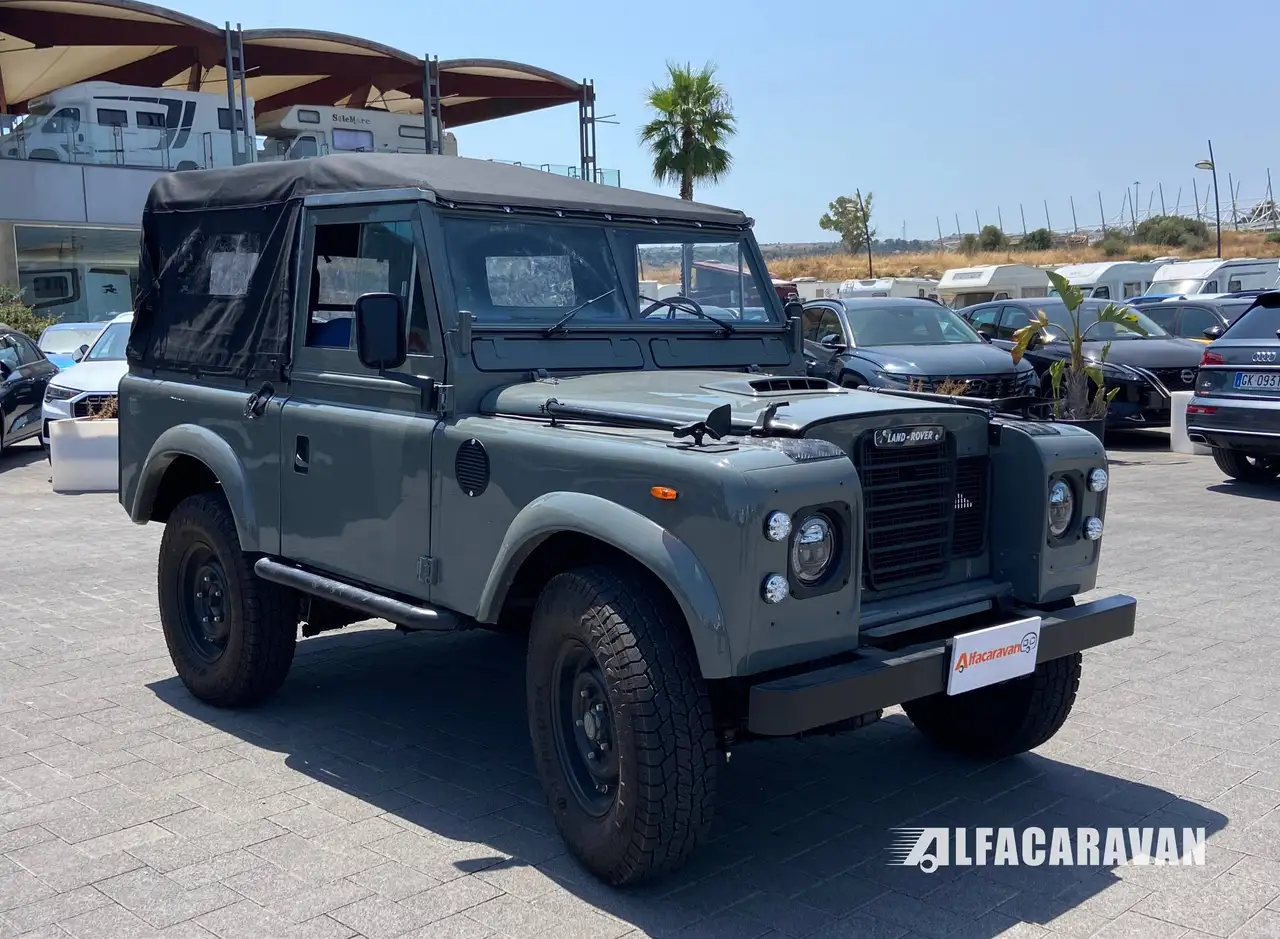 Land Rover Series III, foto 3