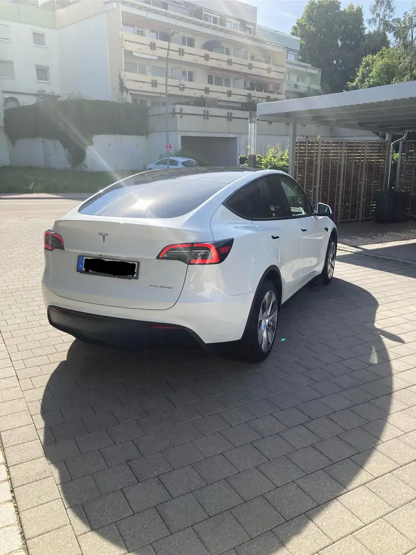 Tesla Model Y Long Range Dual Motor AWD Weiß - 2