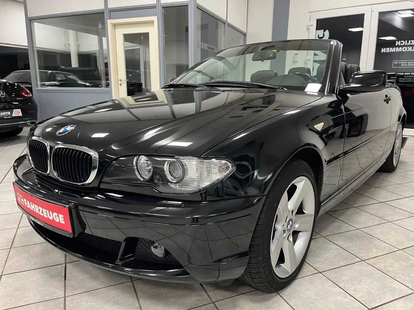 BMW 318 e46 318 CI Cabrio Automatik /Leder/HU & Insp.NEU Noir - 2