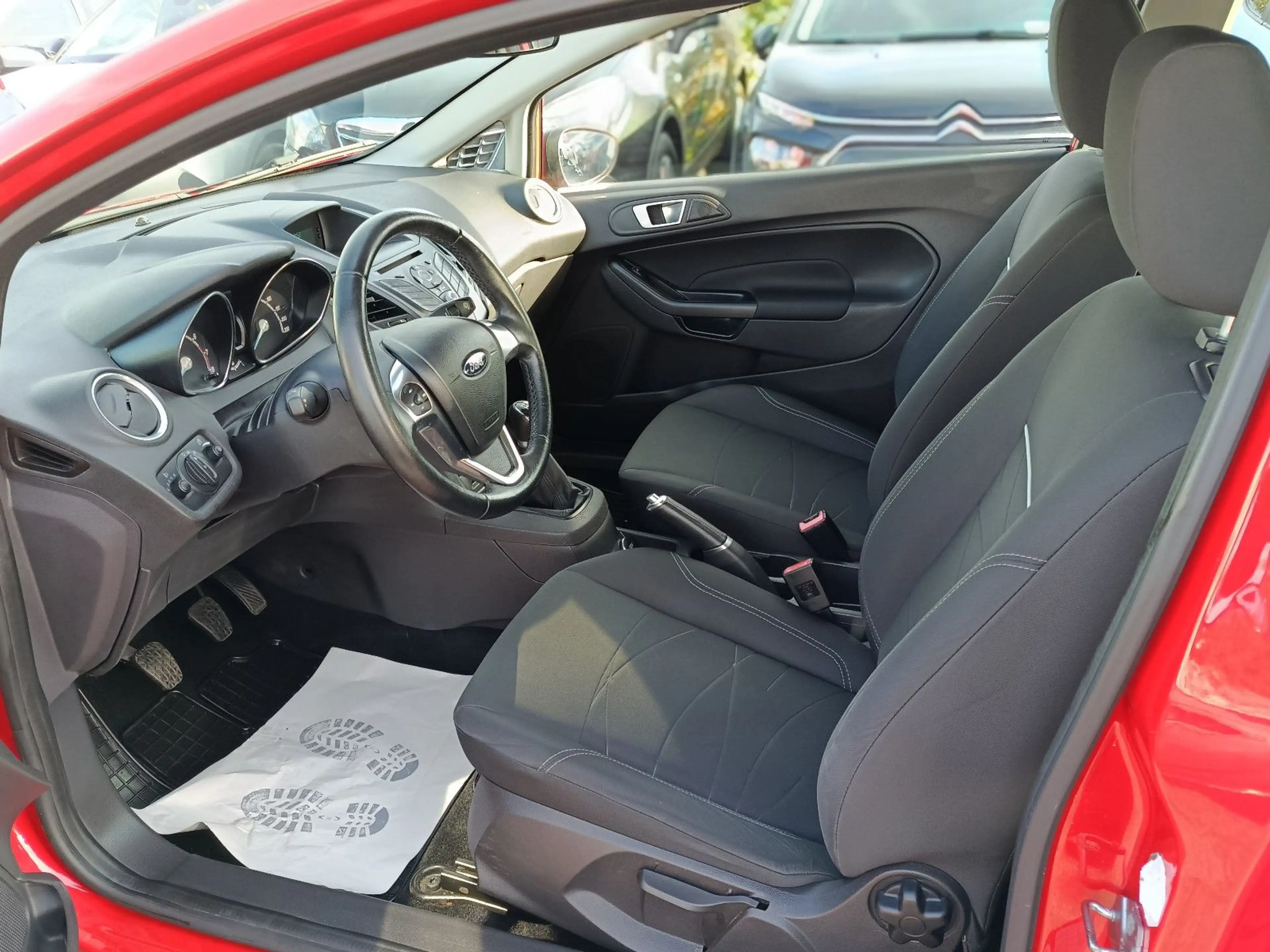 Ford Fiesta Trend Klima*Sitzheizung*Allwetterreifen — photo 11