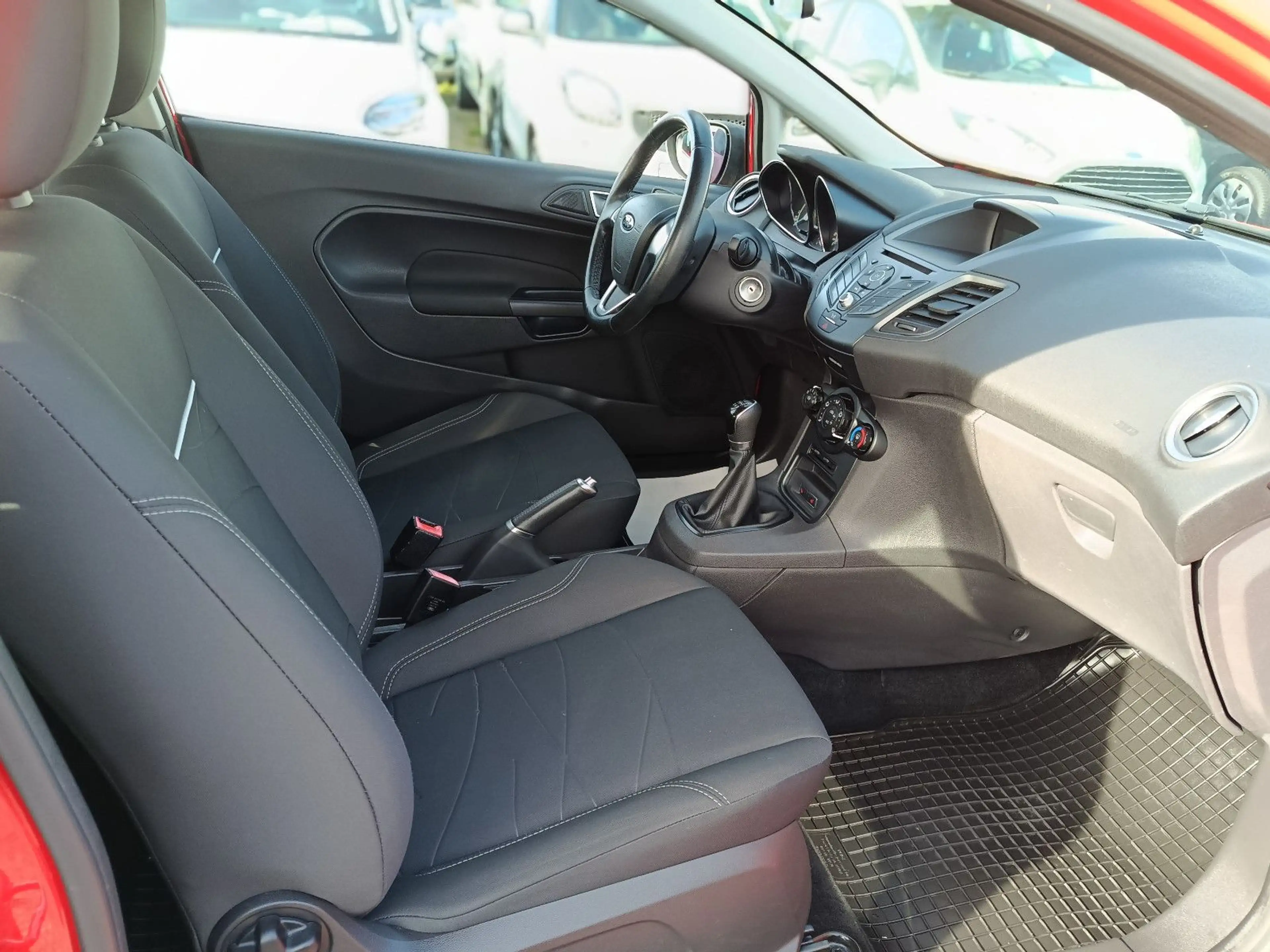 Ford Fiesta Trend Klima*Sitzheizung*Allwetterreifen — photo 8