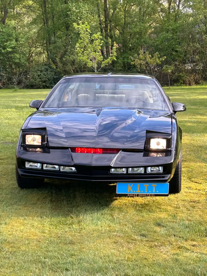 Pontiac Firebird Černá - 2