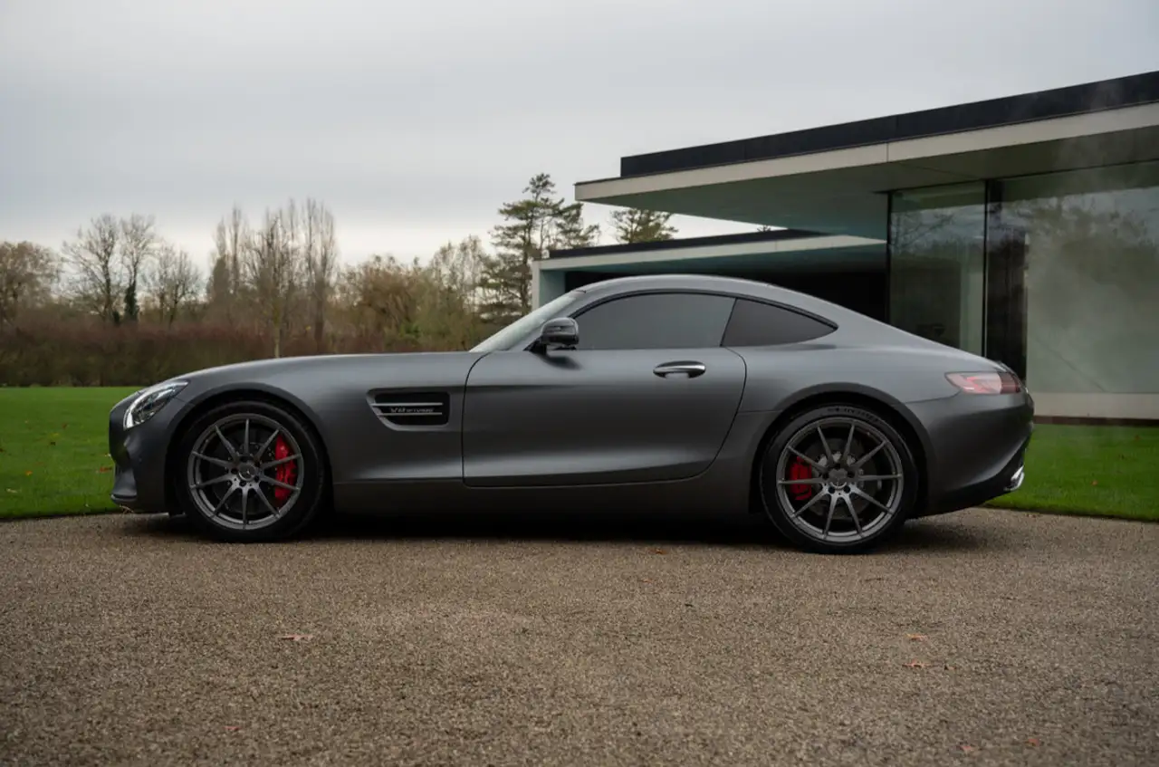 Mercedes-Benz Amg Gt