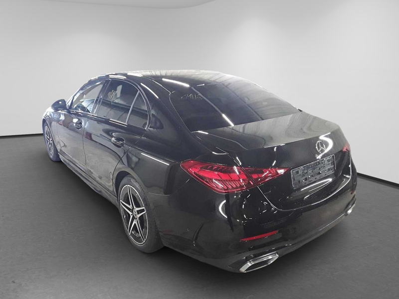 Mercedes-Benz C 220 d AMG Line 360° AHK Pano S-Dach SpoSi ACC — photo 4