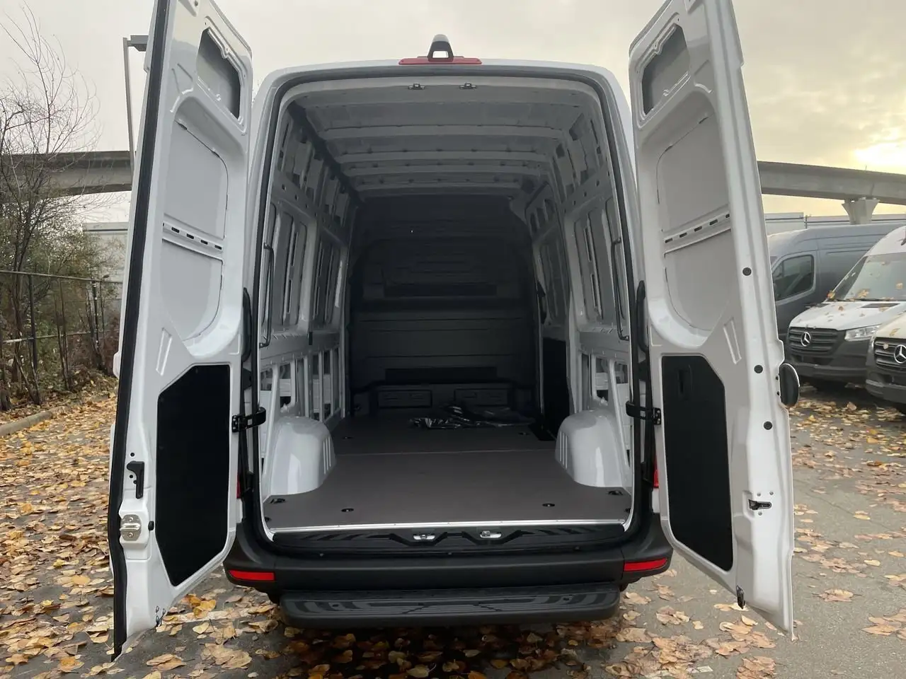 Mercedes-Benz Sprinter снимка Mercedes-Benz Sprinter