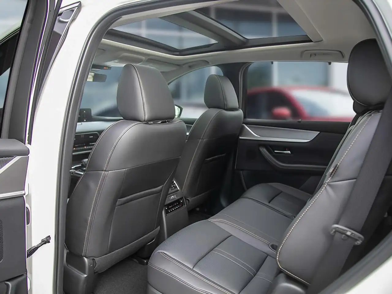 Mazda CX-90 MHEV снимка Mazda CX-90 MHEV