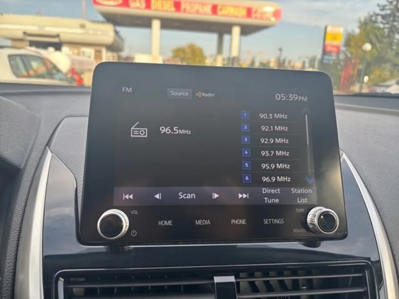 Mitsubishi Eclipse Cross снимка Mitsubishi Eclipse Cross