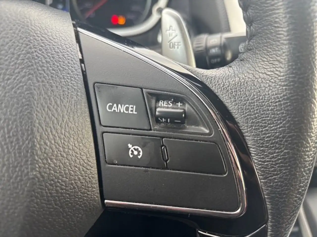 Mitsubishi Eclipse Cross снимка Mitsubishi Eclipse Cross
