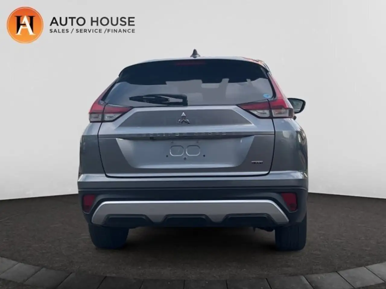 Mitsubishi Eclipse Cross снимка Mitsubishi Eclipse Cross