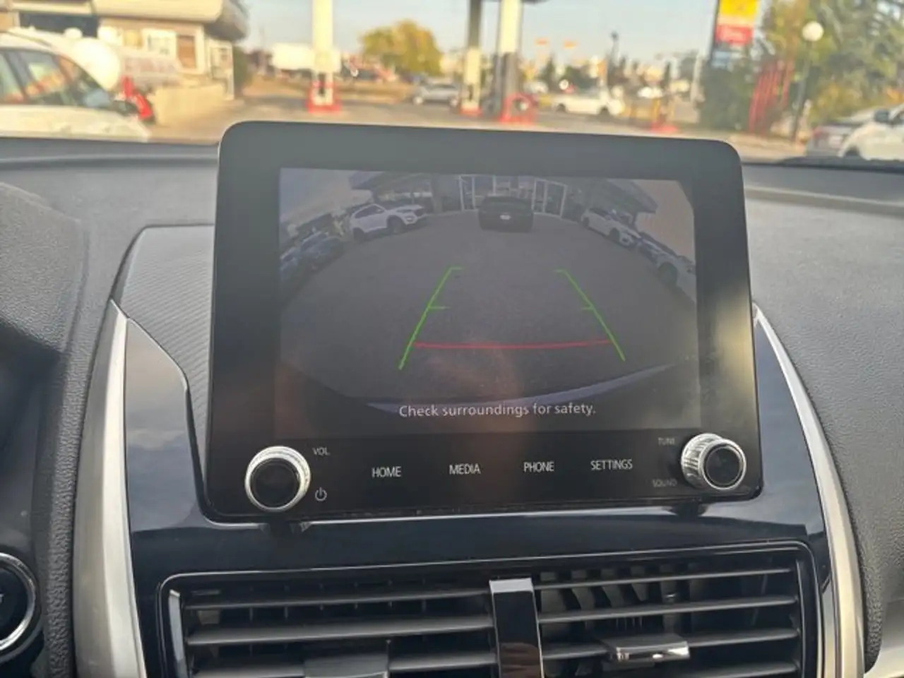 Mitsubishi Eclipse Cross снимка Mitsubishi Eclipse Cross