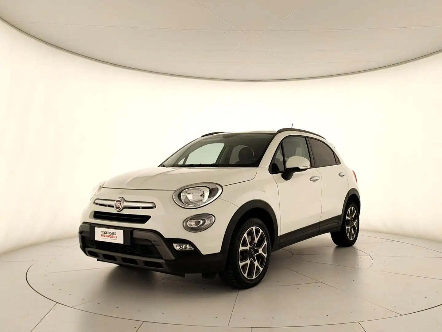 Fiat 500X 1.6 mjt Cross 4x2 120cv Blanc - 1