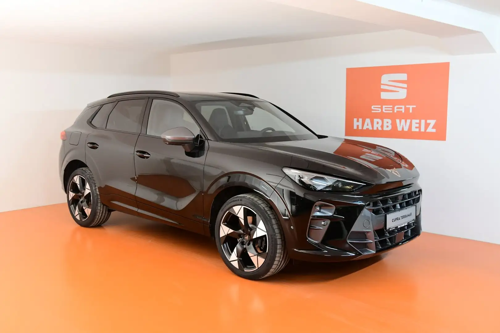 CUPRA Terramar 1.5 e-TSI 150 PS DSG Schwarz - 2