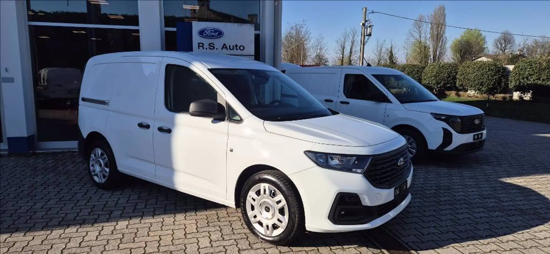 Ford Transit Connect V761 1.5 phev 150cv L1H1 Trend auto Bianco - 1