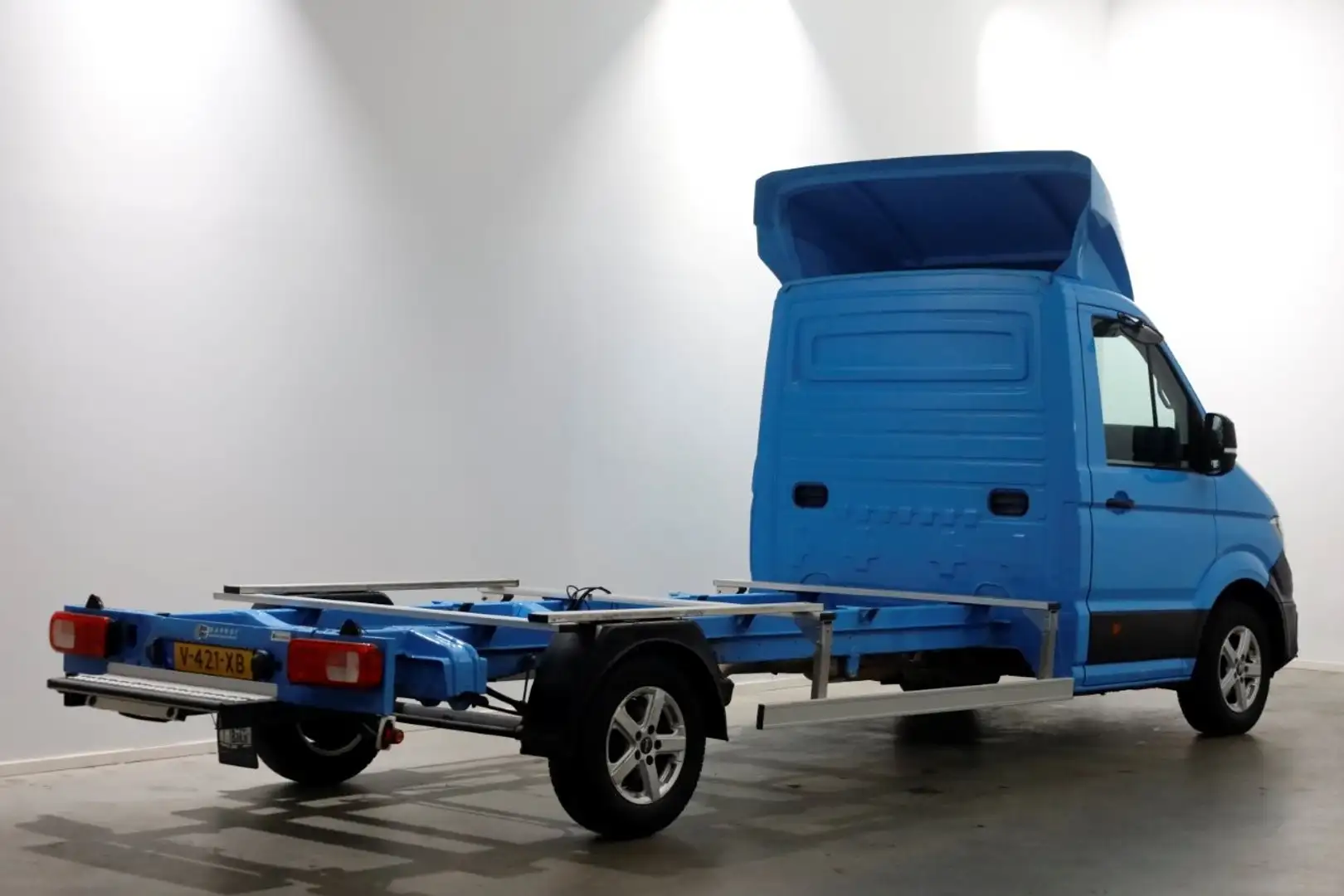 Volkswagen Crafter 35 2.0 TDI E6 L4 Chassis Cabine (Fahrgestell) 02-2 Blauw - 2