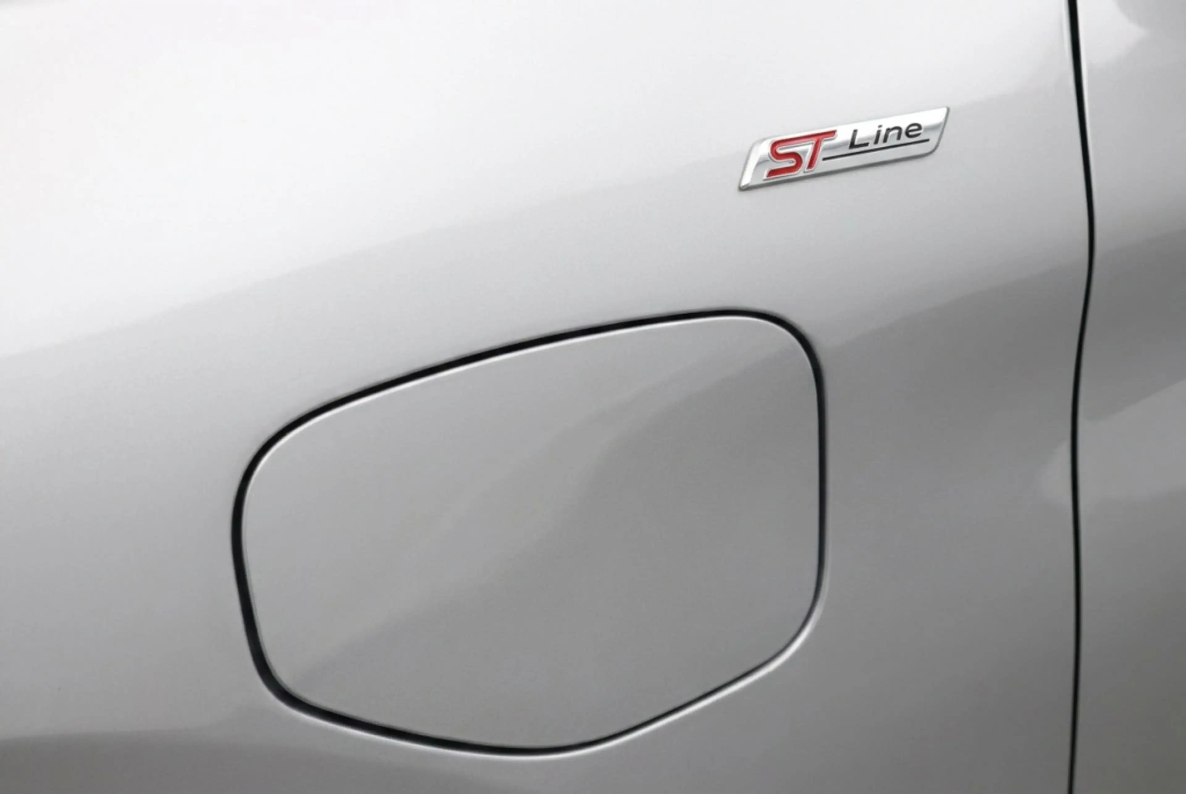 Ford Explorer ST-Line Plug-in-Hybrid 4x4 7p l Pano l Leder l VOL — photo 10