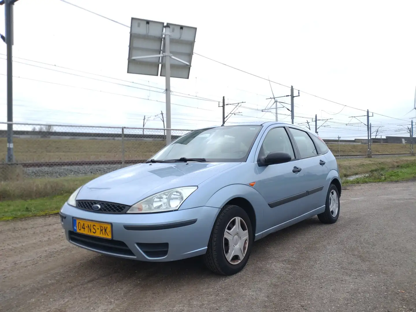 Ford Focus 1.6-16V Ambiente 5 DRS Airco Trekhaak Gris - 1