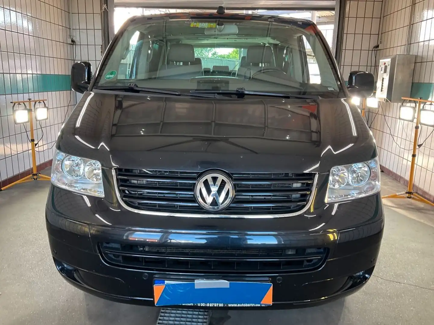 Volkswagen T5 Multivan T5 2.5 TDI Multivan Highline +STANDHZ+PANO+NAVI+ Schwarz - 2