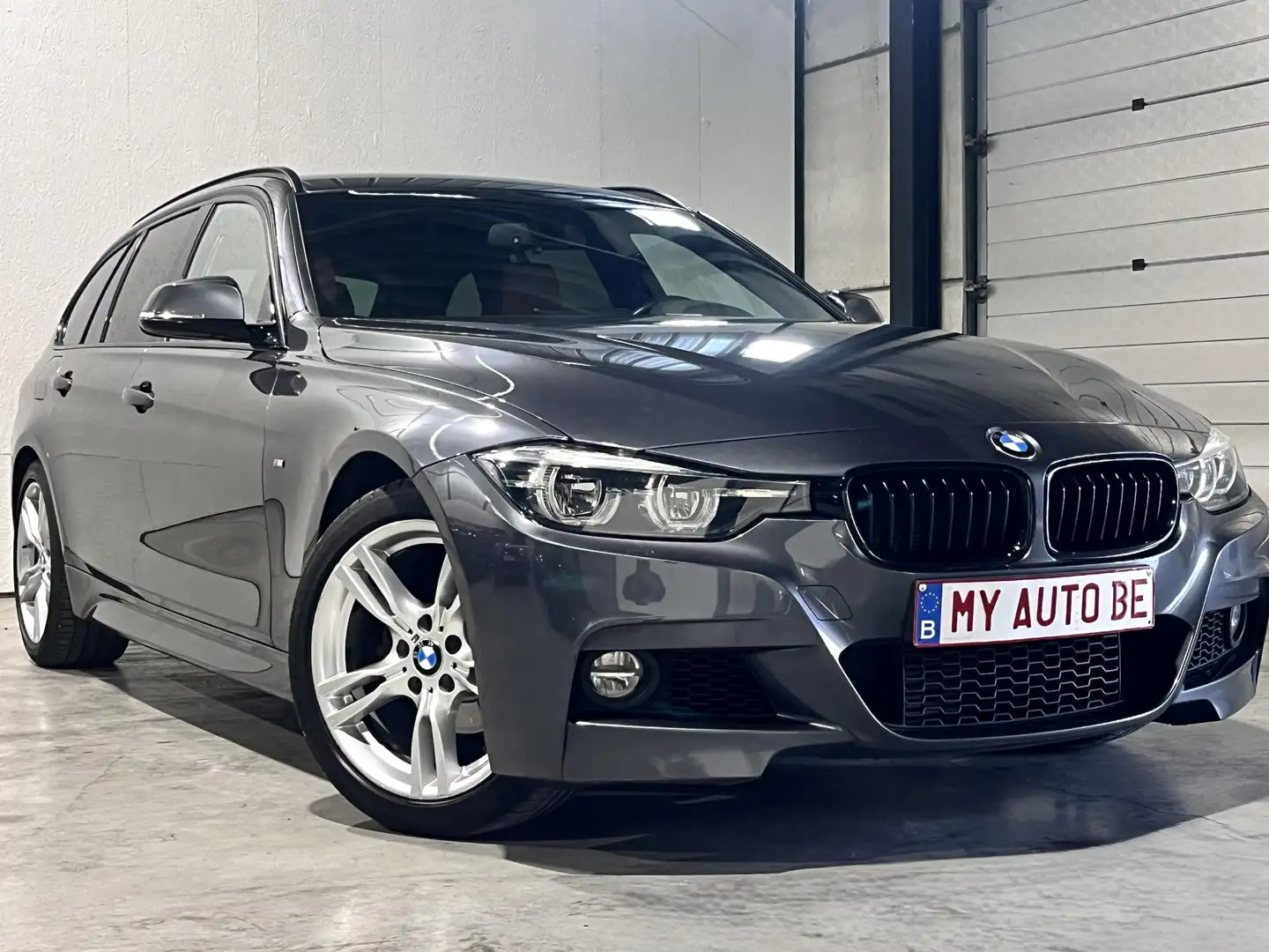 BMW 318 318iA PACK M INT/EXT 12 MOIS GARANTIE Gris - 1