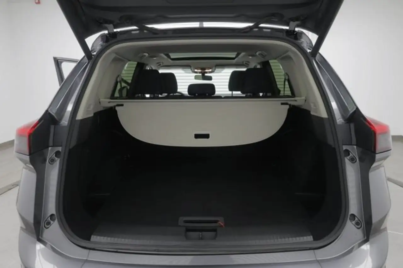 Nissan Rogue fotografie Nissan Rogue