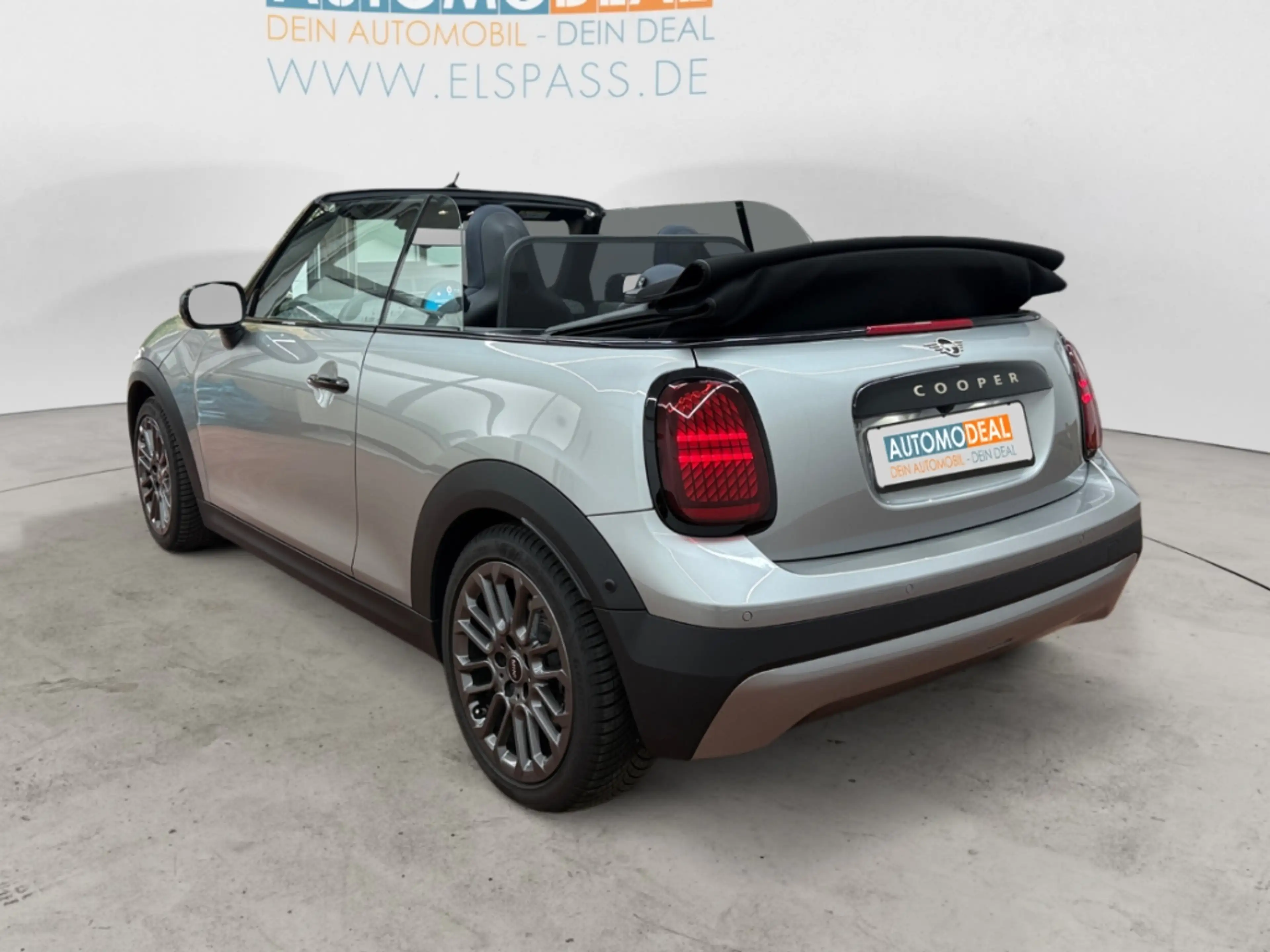 MINI Cooper Cabrio Favoured Trim C AUTOMATIK ALLWETTER NAV LED KAMERA — photo 7