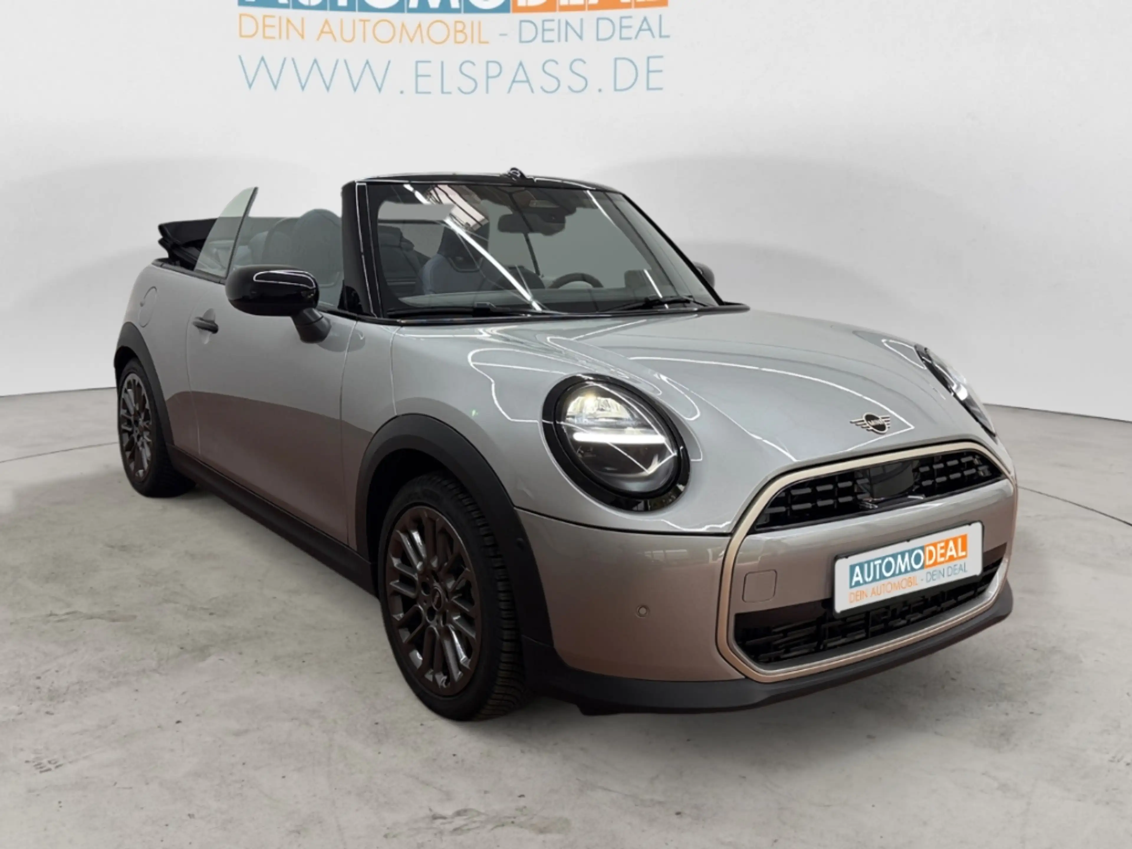 MINI Cooper Cabrio Favoured Trim C AUTOMATIK ALLWETTER NAV LED KAMERA — photo 4