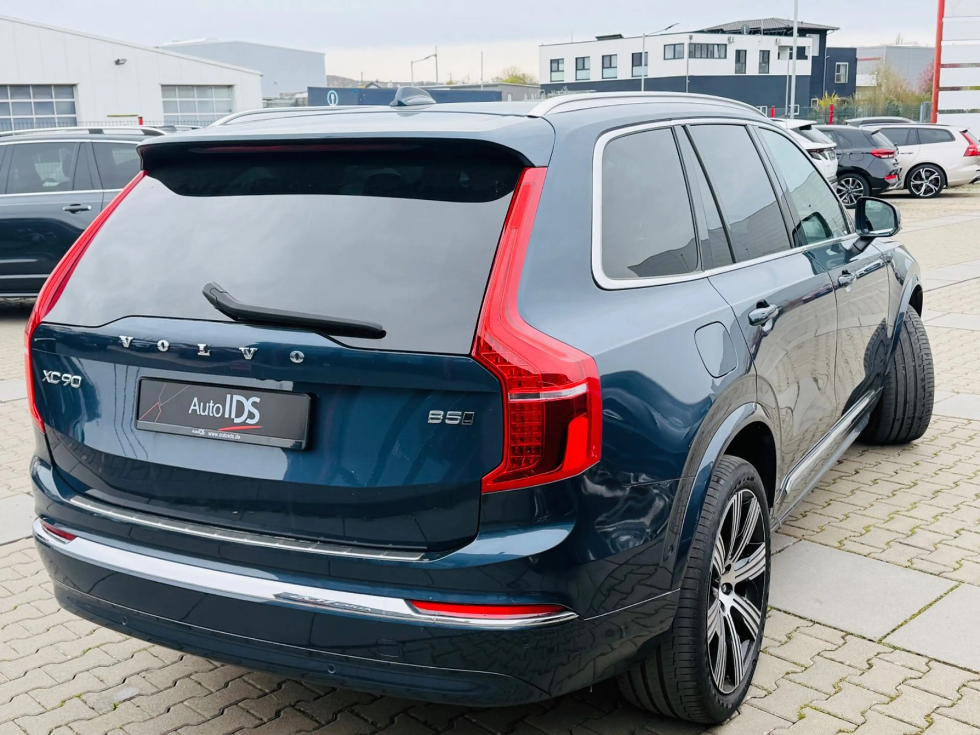 Volvo XC90 Ultimate Bright AWD/Pano/Head up/7Sitzer — photo 4
