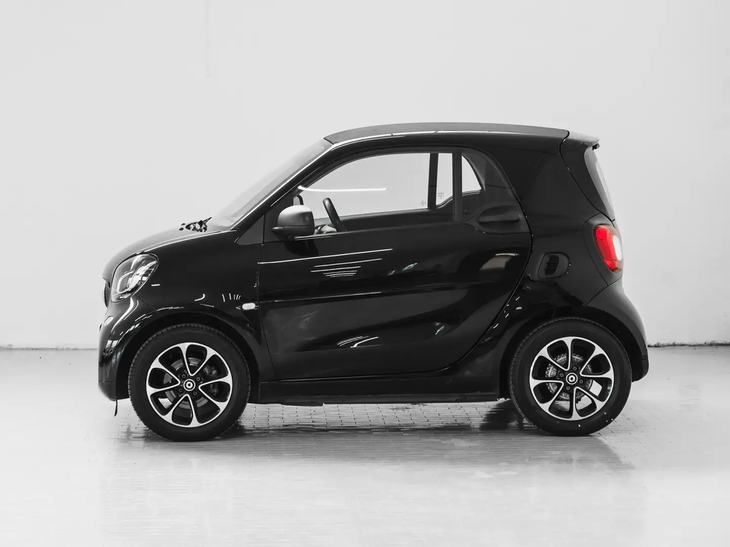 smart forTwo Fortwo 1.0 Passion 71cv twinamic Noir - 2