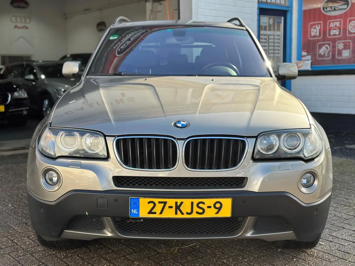 BMW X3 2.0i BJ:2008 Pano Leder Cruisecontrol Navi Xenon N Beige - 2