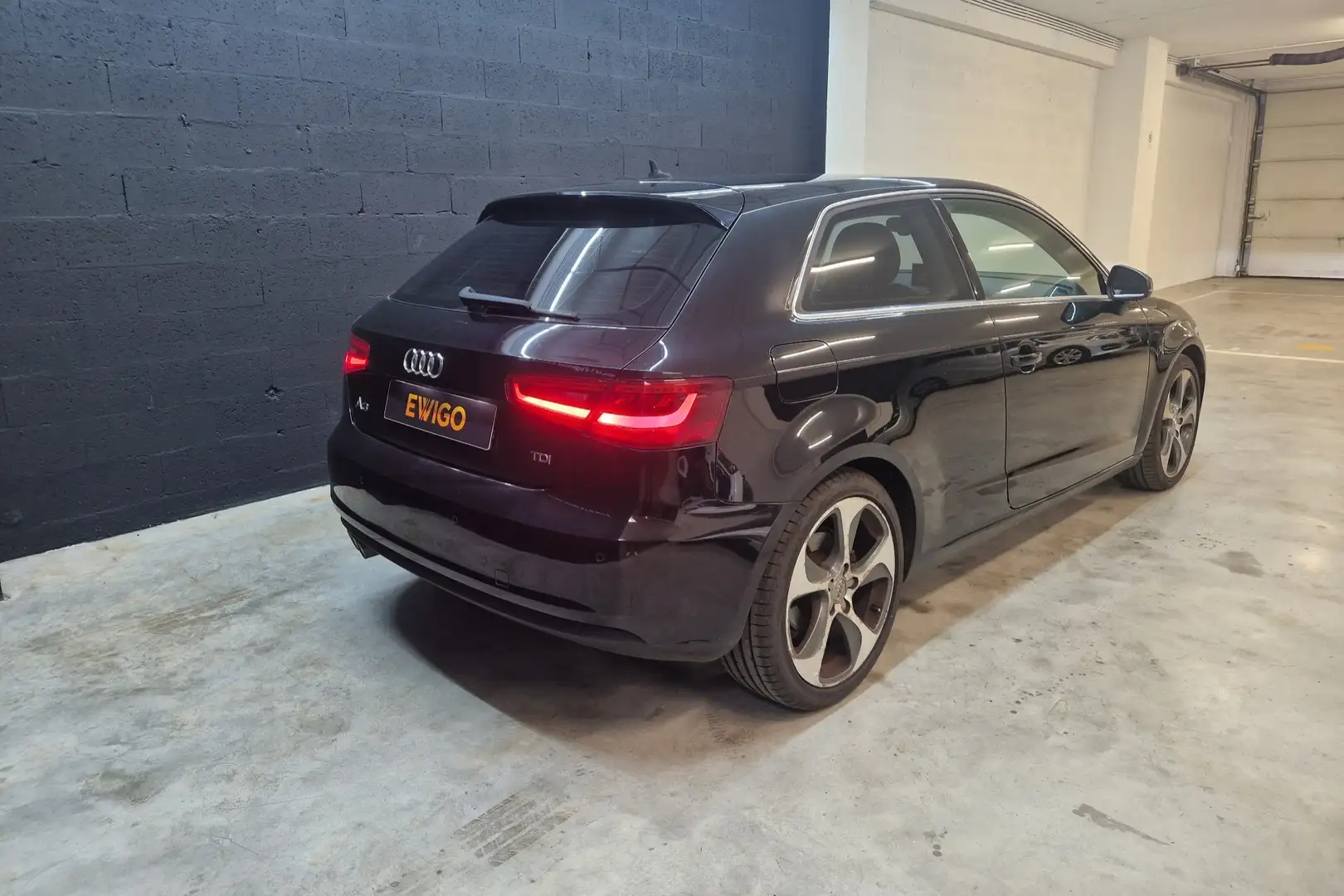 Audi A3 TDI 150, ENTRETIEN FULL ! Caméra, Radar AV et AR - 2