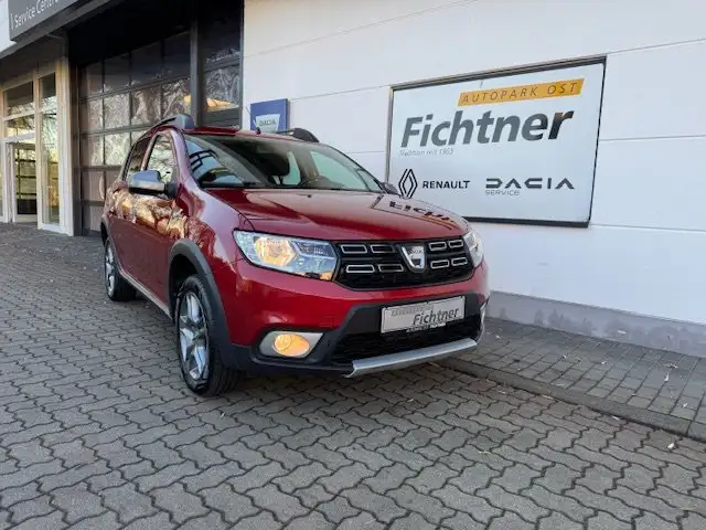 Dacia Sandero Stepway Prestige TCe 90 Allwetterreifen Navi