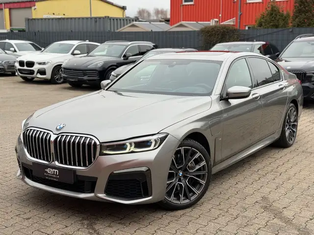 BMW 745 e M Sport/SoftClose/360/HK/HUD/Laser/Massage