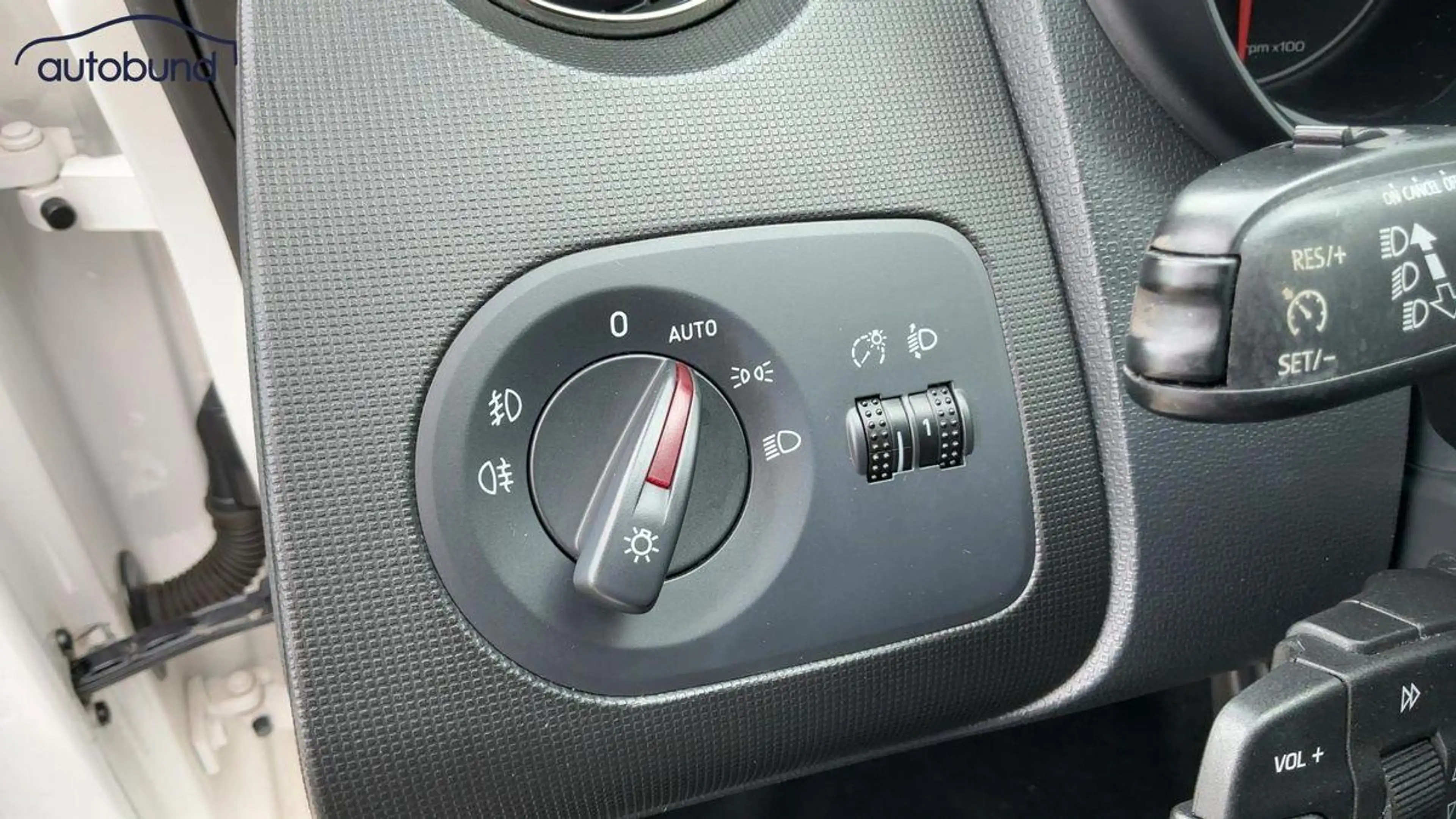 SEAT Ibiza IV 1.2 TSI Style Alu KA PDC — photo 12