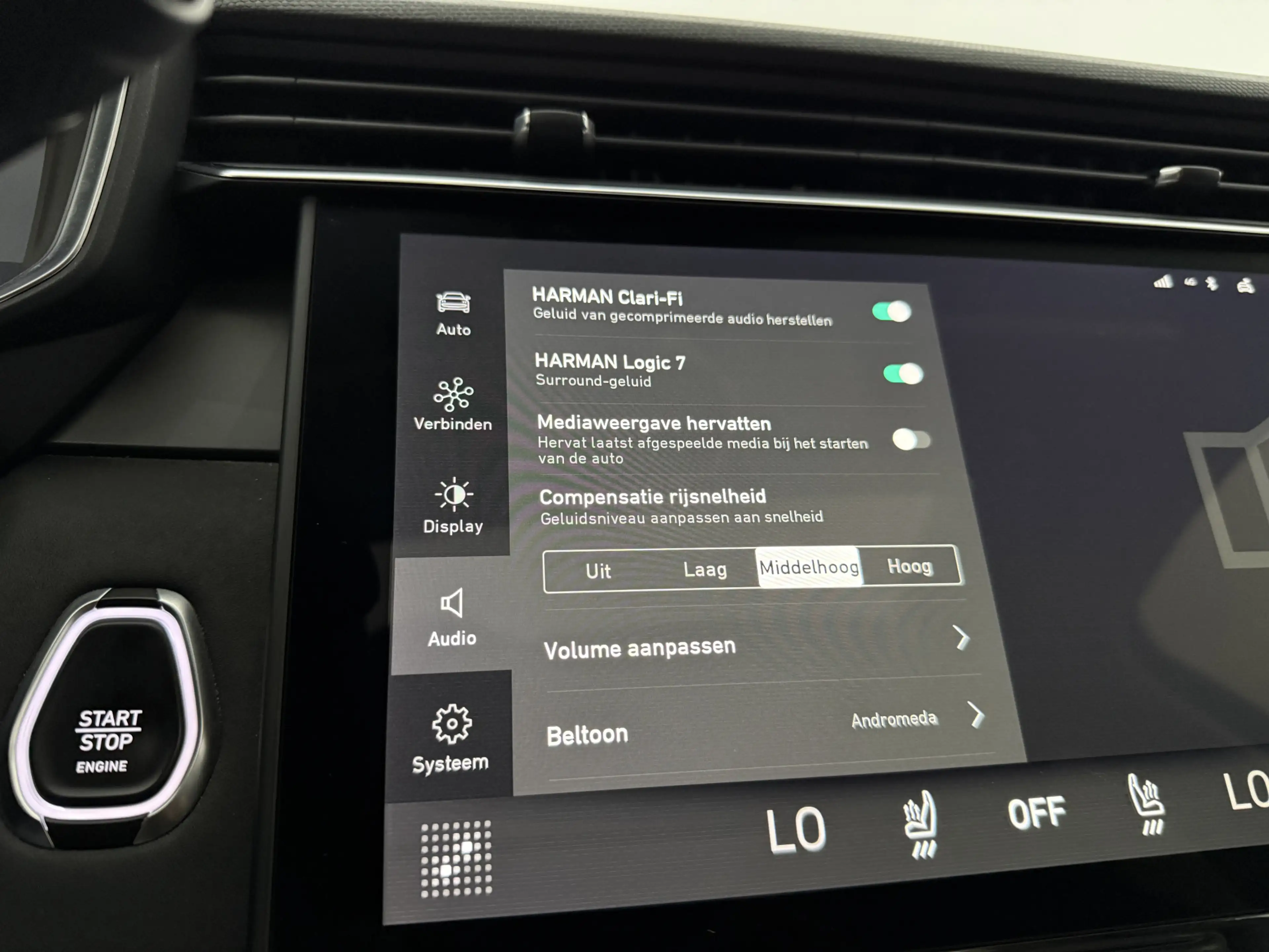 Lynk & Co 01 1.5 | Pano | 360° | Sfeer | Memory | Virtual | Car — photo 29