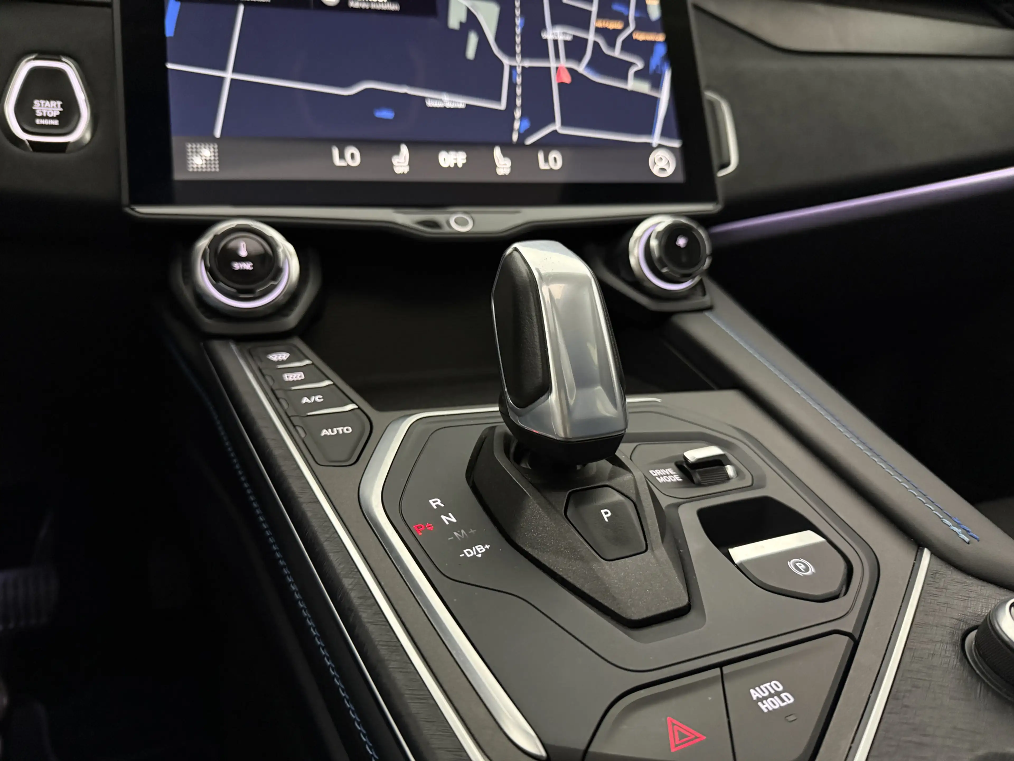 Lynk & Co 01 1.5 | Pano | 360° | Sfeer | Memory | Virtual | Car — photo 36