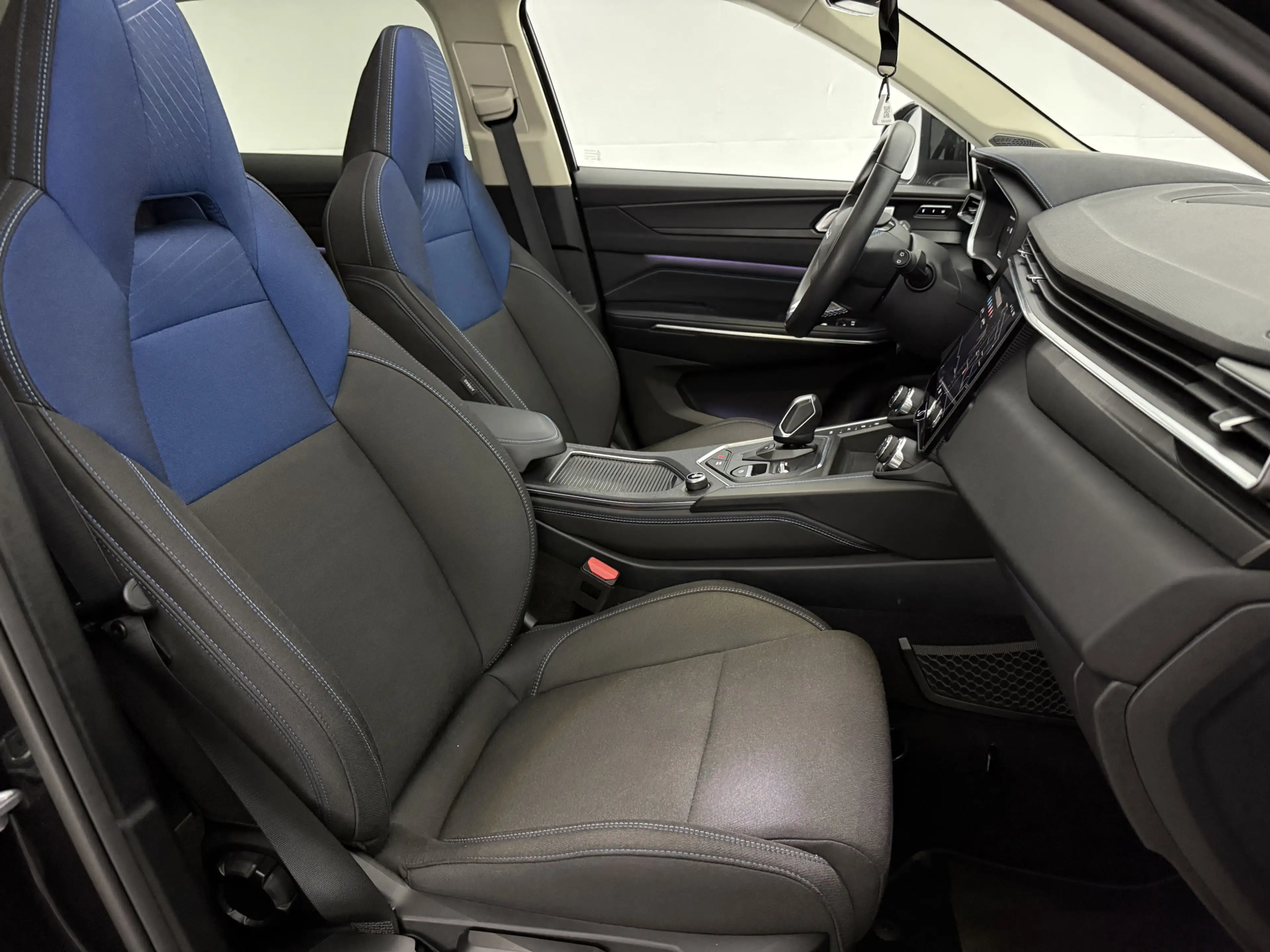 Lynk & Co 01 1.5 | Pano | 360° | Sfeer | Memory | Virtual | Car — photo 18