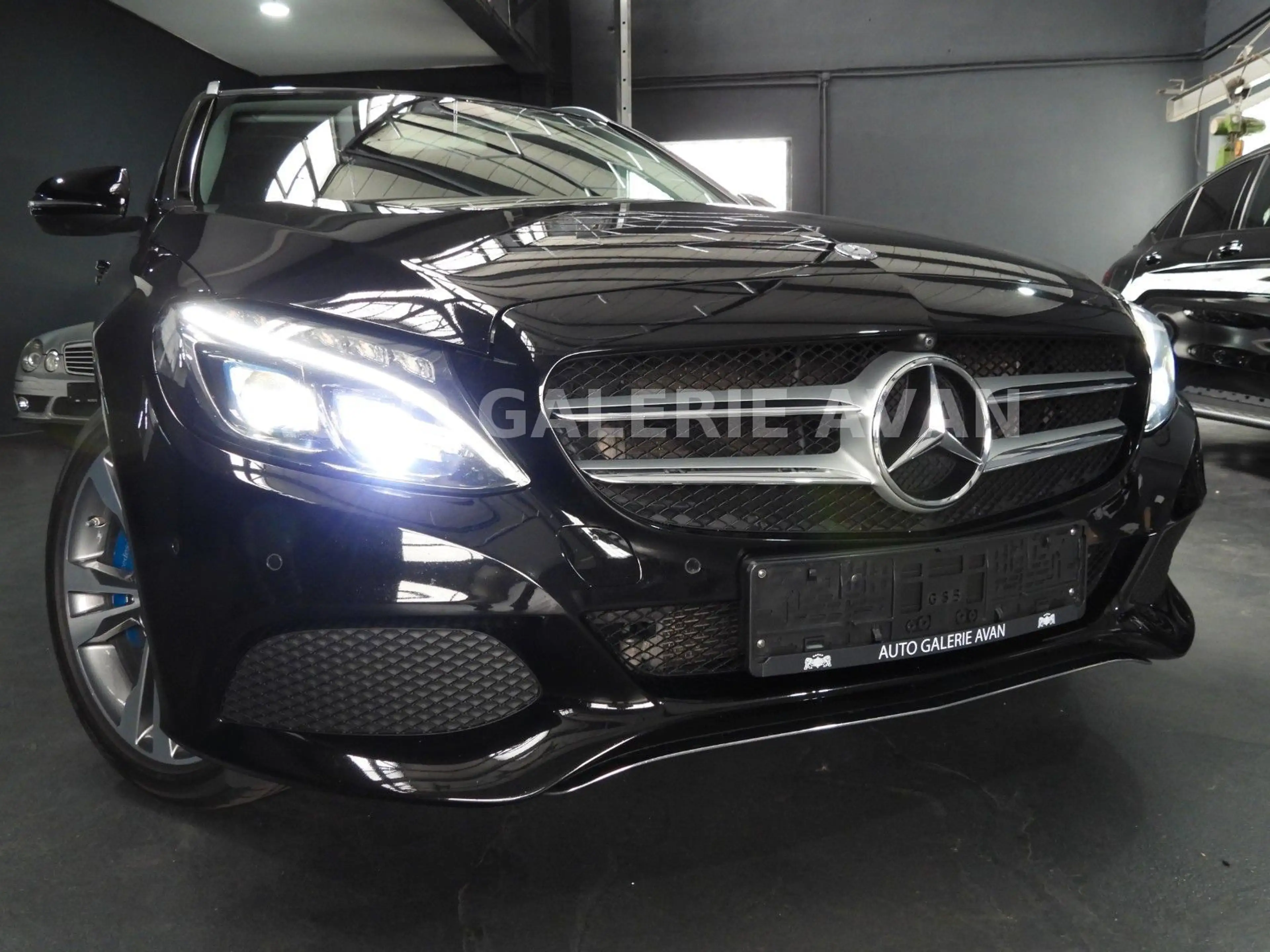 Mercedes-Benz C 350 e